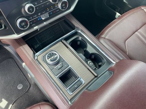 Used 2022 Ford Expedition Max Limited RWD image 21