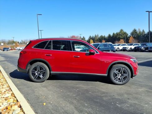Used 2026 Mercedes-Benz GLC 300 4MATIC image 7