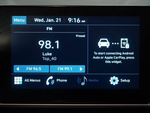 Used 2021 Hyundai Venue image 19