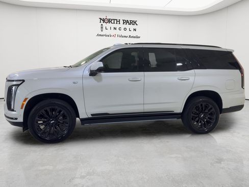 Used 2025 Cadillac Escalade Sport w/ LPO, ONYX Package AWD/4WD image 2