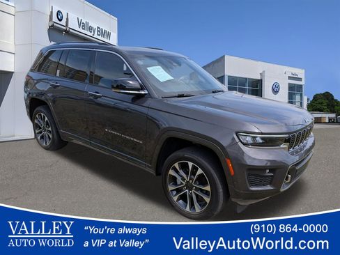 Used 2023 Jeep Grand Cherokee Overland w/ Adv Protech Group III image 1