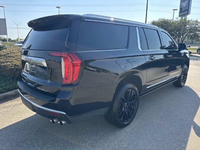 Used 2022 GMC Yukon XL Denali RWD image 5