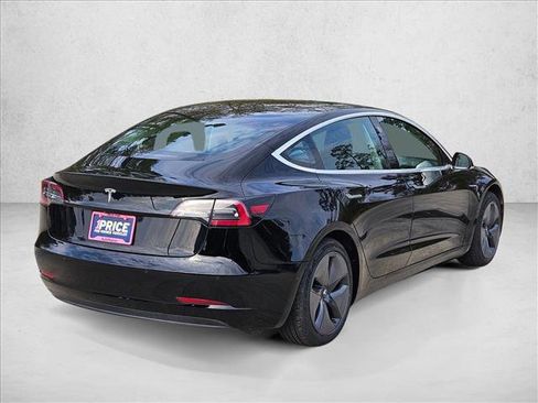 Used 2020 Tesla Model 3 Standard Range Plus image 5