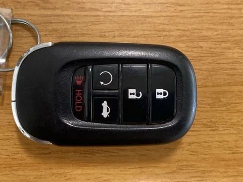 Used 2023 Honda Civic Touring image 37