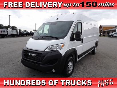 Used 2025 RAM ProMaster 3500 w/ Convenience Group