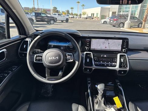 Used 2023 Kia Sorento SX image 17