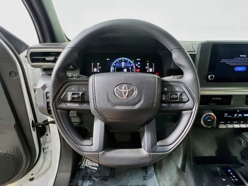 Used 2024 Toyota Tacoma SR5 RWD image 17