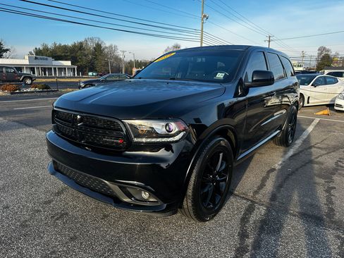 Used 2018 Dodge Durango SXT w/ Quick Order Package 2BB image 1