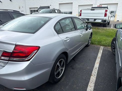 Used 2015 Honda Civic SE image 10