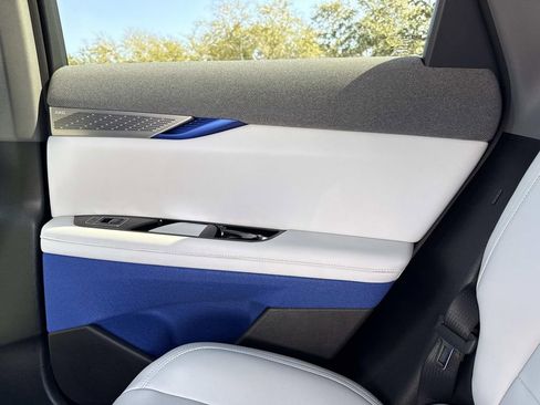 New 2026 Cadillac Optiq Luxury 1 image 15