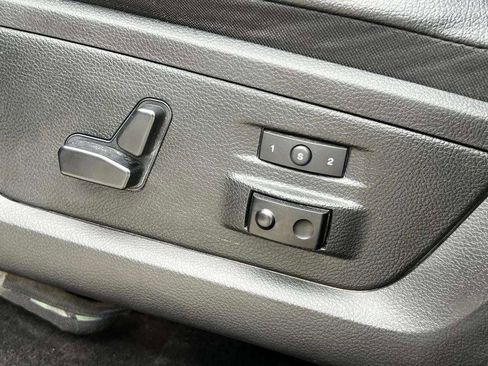 Used 2017 RAM 2500 Laramie w/ Snow Chief Group image 33