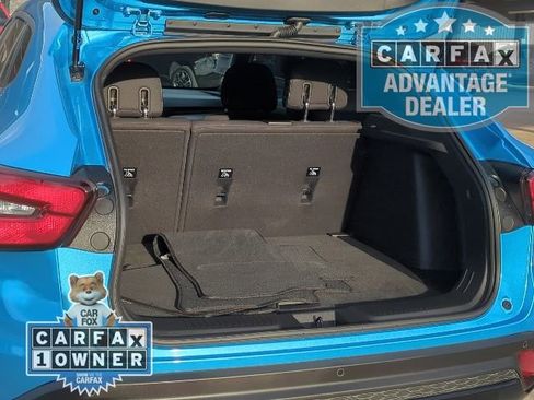 Used 2025 Chevrolet Trax RS w/ Driver Confidence Package image 18