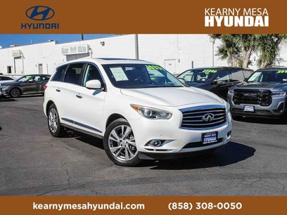 Used 2013 INFINITI JX35 FWD w/ Premium Pkg