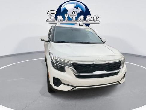 Used 2023 Kia Seltos S image 3