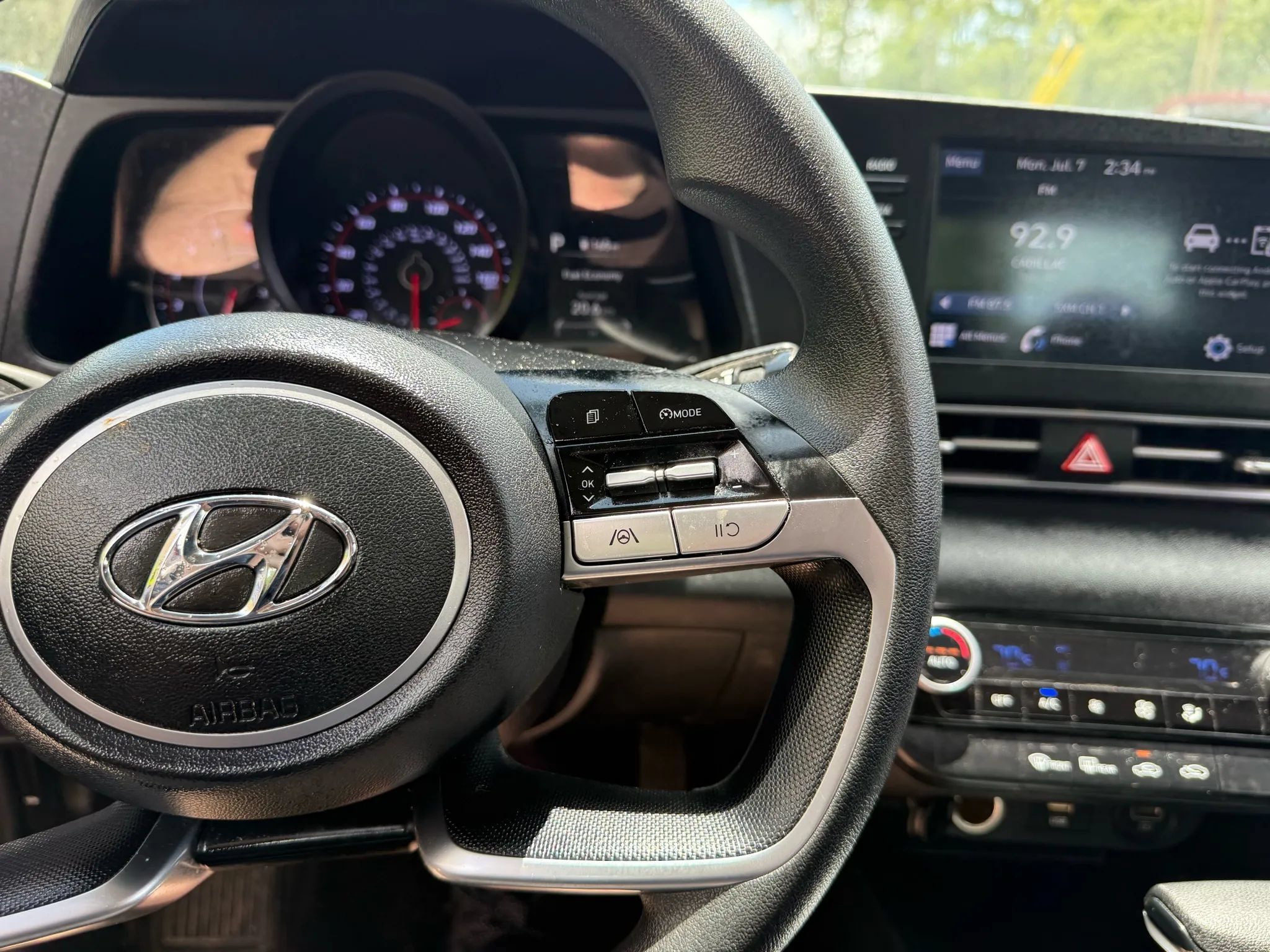 Used 2021 Hyundai Elantra SEL FWD image 22