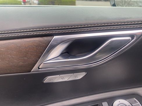 Used 2021 Genesis GV80 3.5T image 12