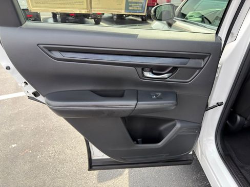 Used 2024 Honda CR-V EX image 28