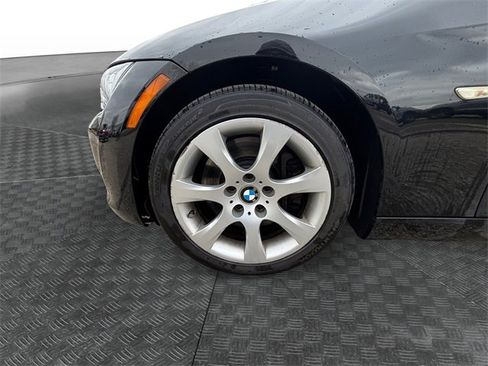 Used 2008 BMW 335i Convertible image 13