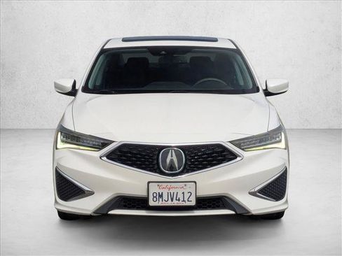 Used 2019 Acura ILX FWD image 2