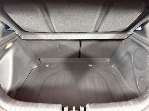 Used 2021 Hyundai Veloster N image 35