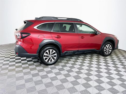 Certified 2025 Subaru Outback Premium AWD/4WD image 11