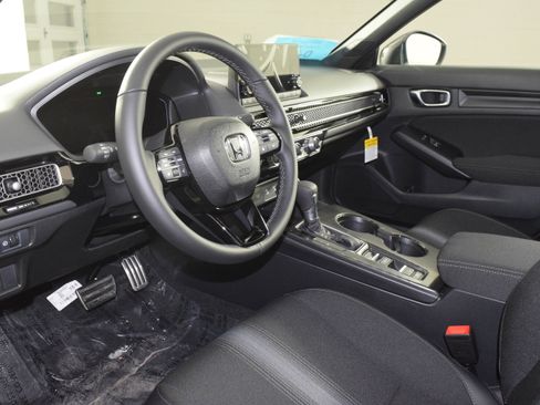 New 2026 Honda Civic Sport image 2