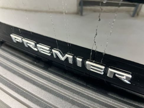 Used 2024 Chevrolet Tahoe Premier image 27