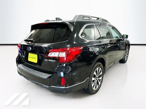 Used 2016 Subaru Outback 2.5i Limited AWD/4WD image 5