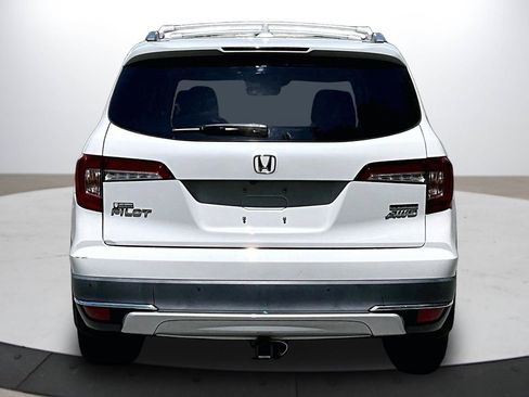 Used 2020 Honda Pilot Touring image 8