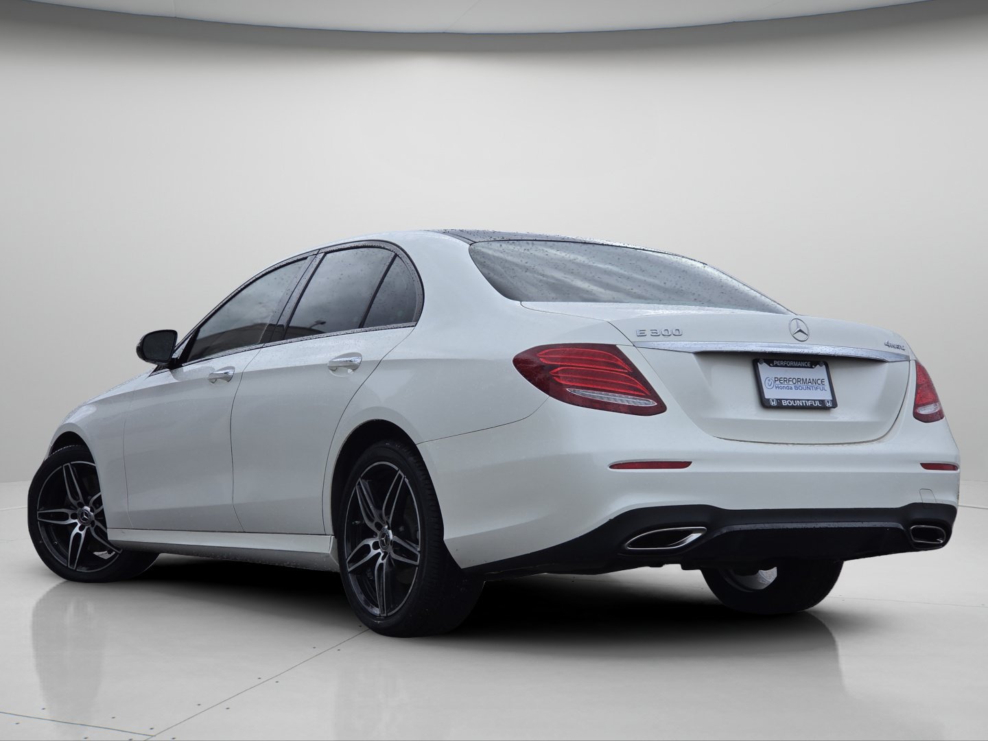 Used 2019 Mercedes-Benz E 300 4MATIC image 25