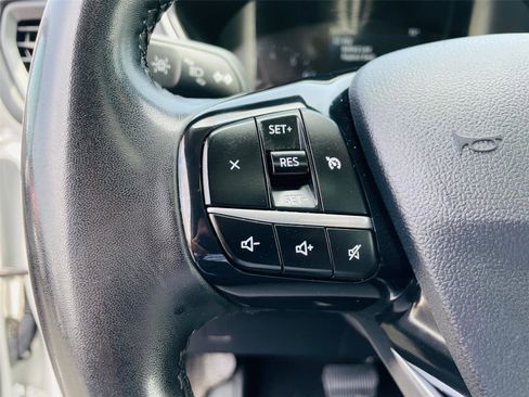 Used 2021 Ford Escape SE w/ SE Sport Appearance Package FWD image 33