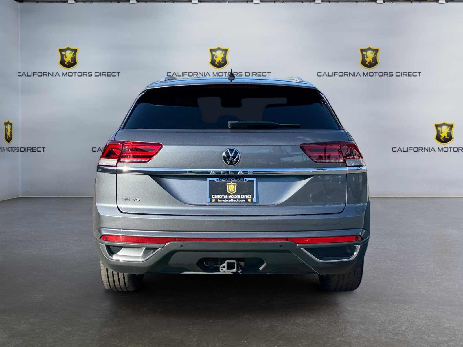 Used 2021 Volkswagen Atlas Cross Sport SE FWD image 4