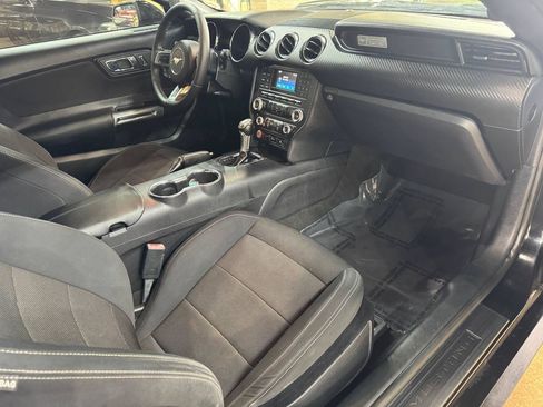Used 2015 Ford Mustang Coupe w/ Equipment Group 051A RWD image 9