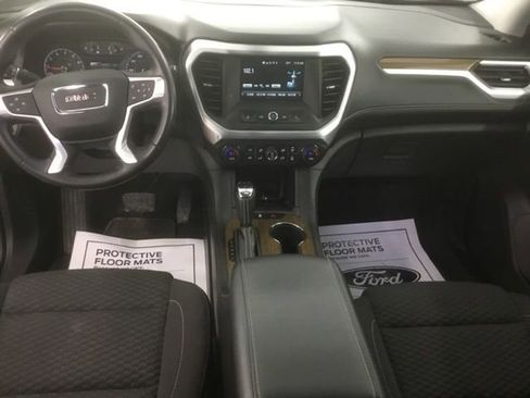 Used 2019 GMC Acadia SLE image 12