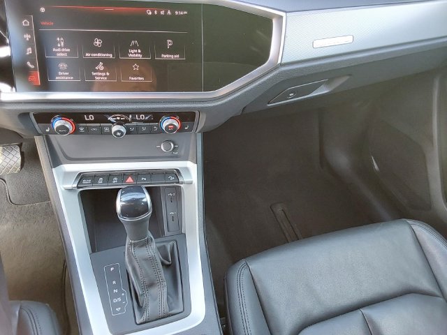 Used 2025 Audi Q3 2.0T Premium AWD/4WD image 36