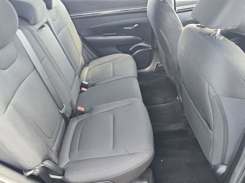 Used 2024 Hyundai Tucson SE FWD image 16