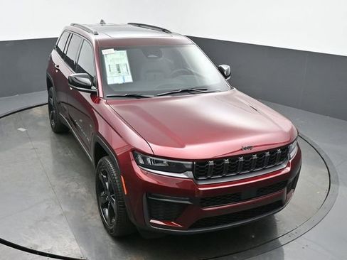 New 2026 Jeep Grand Cherokee Limited w/ Limited Altitude Package image 45