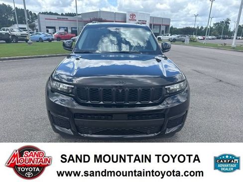Used 2023 Jeep Grand Cherokee L Limited w/ Luxury Tech Group II AWD/4WD image 7