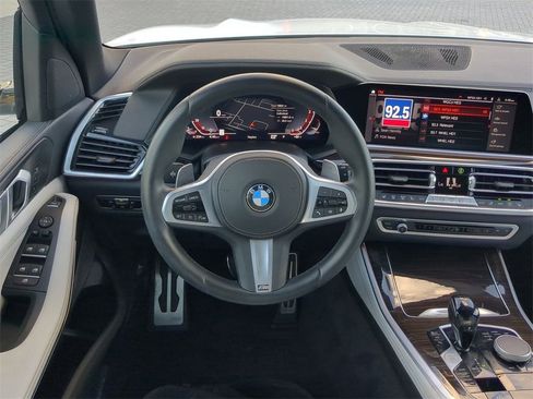 Certified 2023 BMW X5 sDrive40i w/ M Sport Package image 17