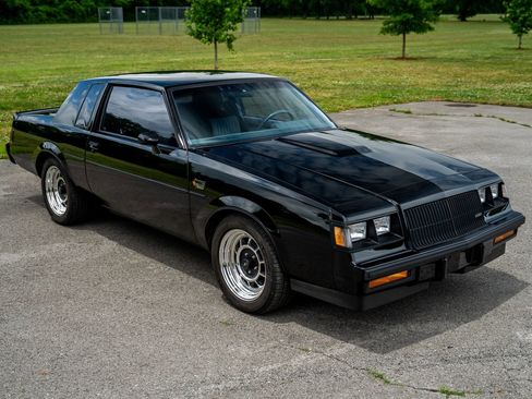 Used 1987 Buick Regal Coupe RWD image 23