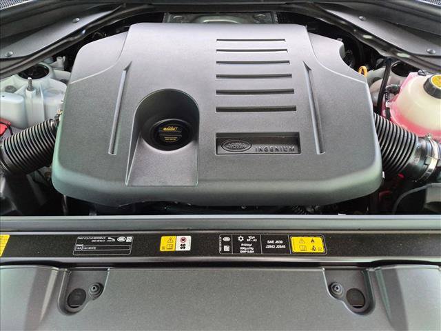 New 2026 Land Rover Range Rover SE AWD/4WD image 16