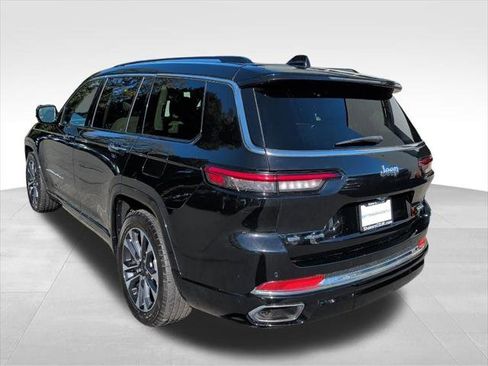 Certified 2022 Jeep Grand Cherokee L Overland AWD/4WD image 3