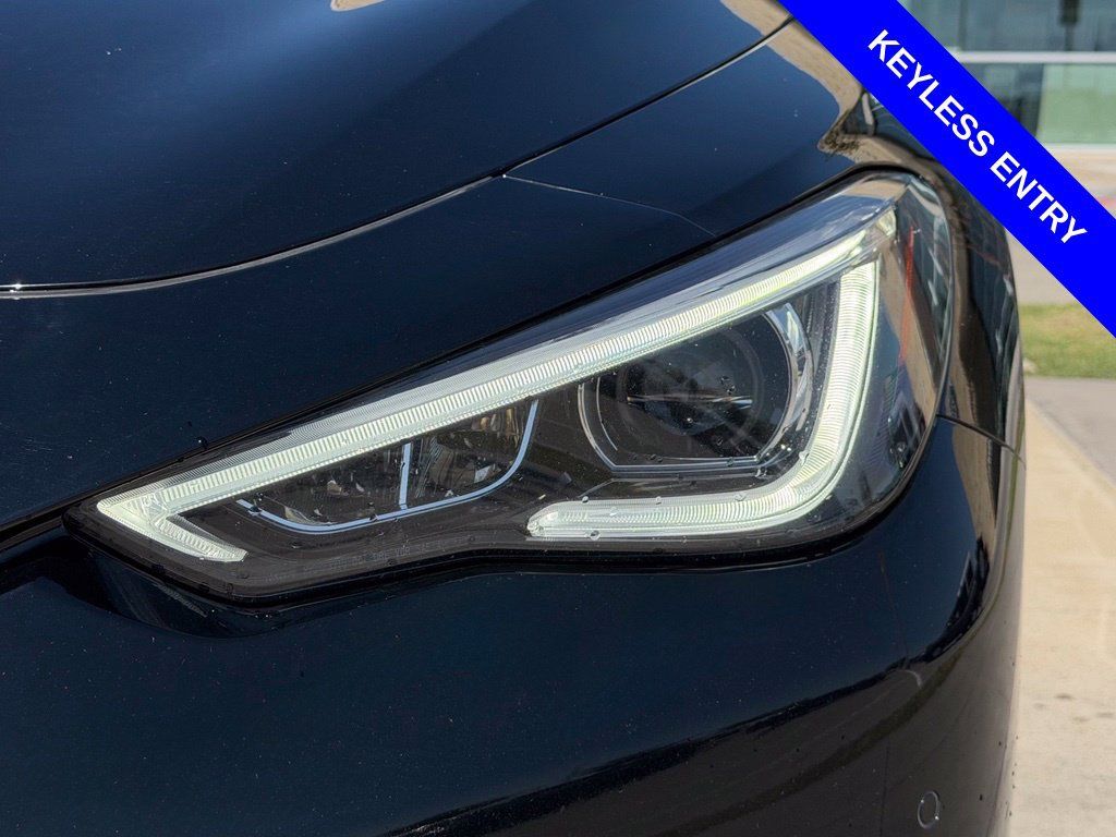 Used 2021 INFINITI Q60 3.0t Luxe w/ Cargo Package RWD image 4