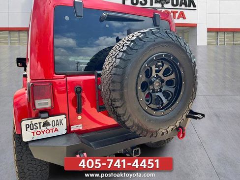 Used 2014 Jeep Wrangler Unlimited Rubicon AWD/4WD image 30