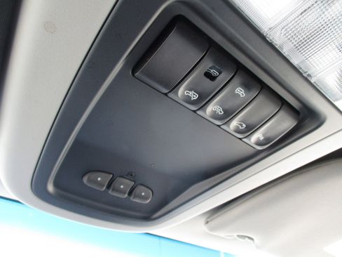 Used 2007 Buick Terraza CXL w/ Driver Confidence Package image 18