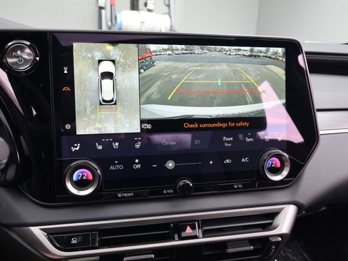 Certified 2026 Lexus RX 350h w/ Convenience Package image 25