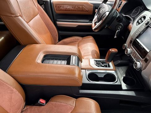 Used 2016 Toyota Tundra 1794 Edition image 31