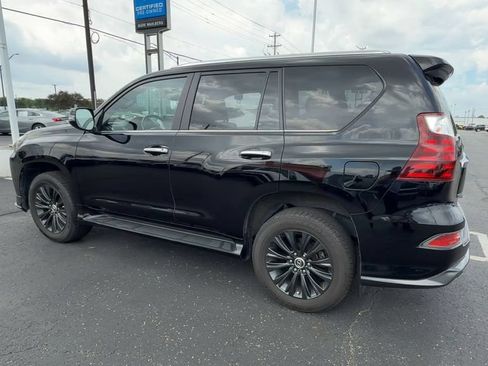 Used 2022 Lexus GX 460 Premium w/ Accessory Package AWD/4WD image 6
