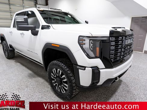 Used 2025 GMC Sierra 2500 Denali Ultimate AWD/4WD image 6