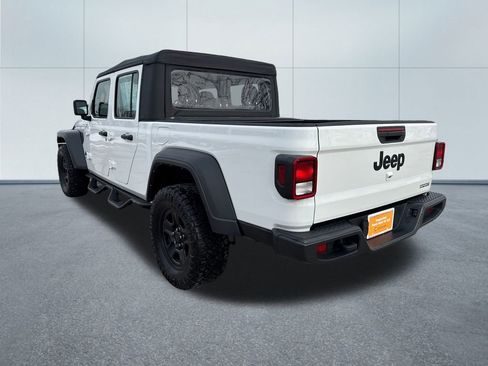 Certified 2021 Jeep Gladiator Sport image 3